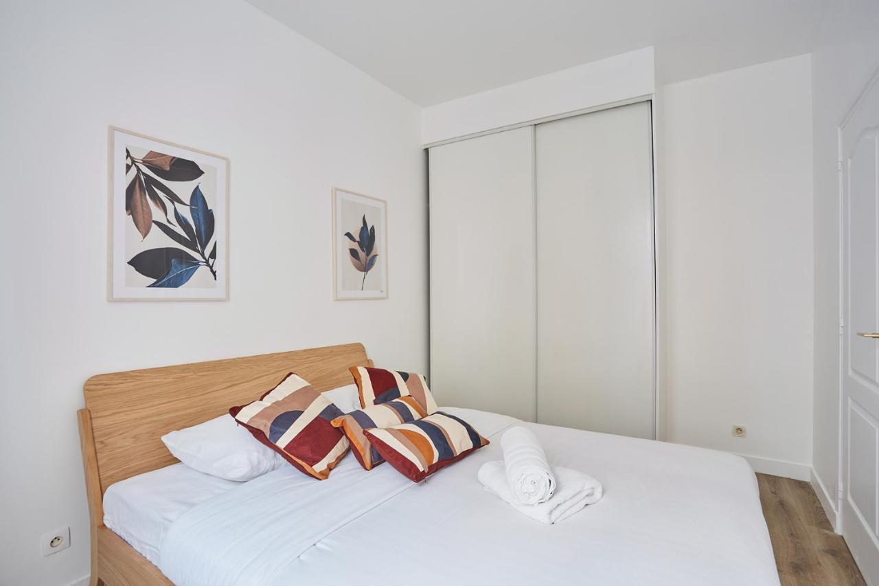 Residence Neuilly Bois De Boulogne By Studio Prestige Екстериор снимка
